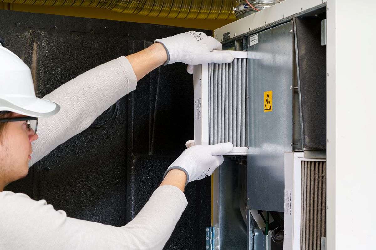 Essential Furnace Maintenance Before Winter: Prepare for the Colder Temperatures